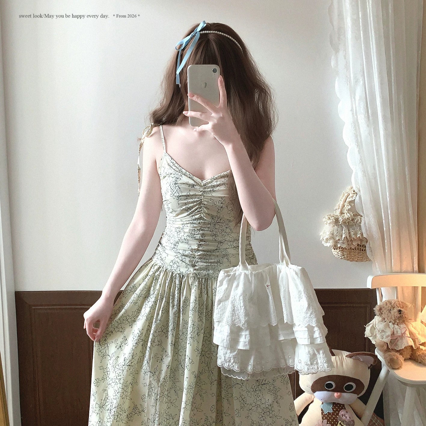 Final Stock XLXY French Vintage Floral Ruffled Smocked Waist Vacation Tie-String Flowy Cotton Slip Dress