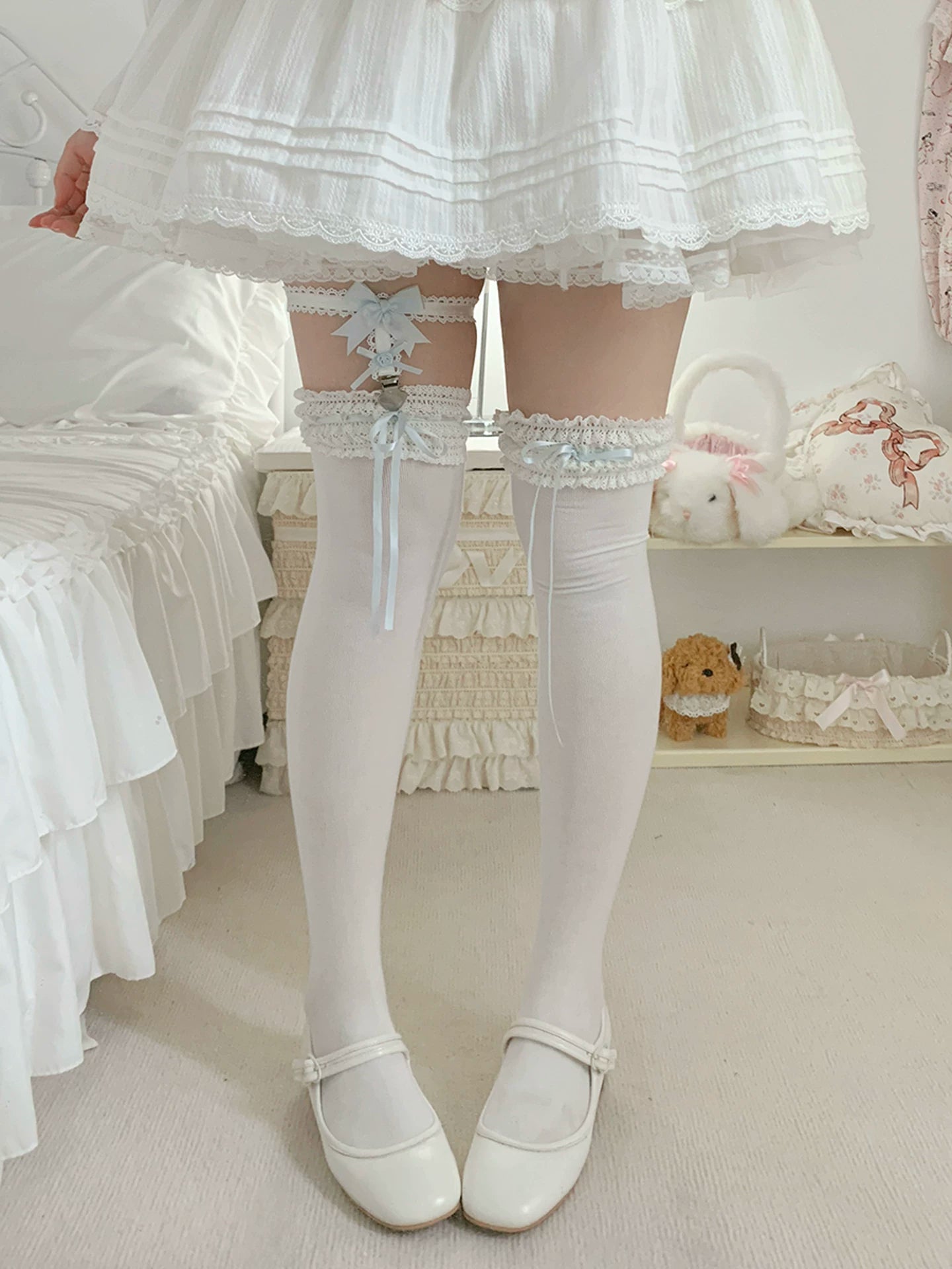 11