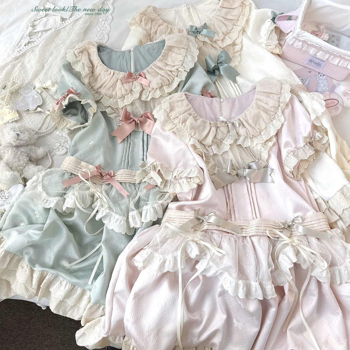 “Sleepingdoll” Handmade Cheese Butterfly Bow Low-Waist Jacquard Point D’Art Tulle Apron Dress