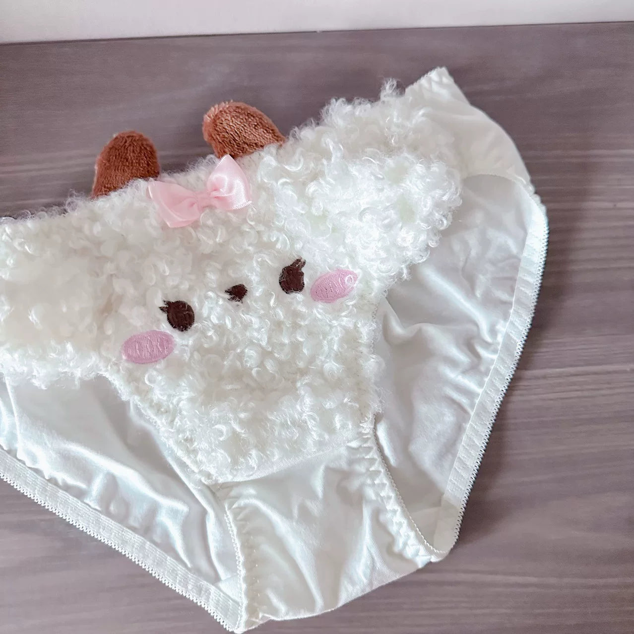 Curly Wool Lamb Japanese-Style Mid-Rise Girl’s Underwear, Pure Cotton Gusset, Cute Sweet Lolita Cozy Breathable for Women