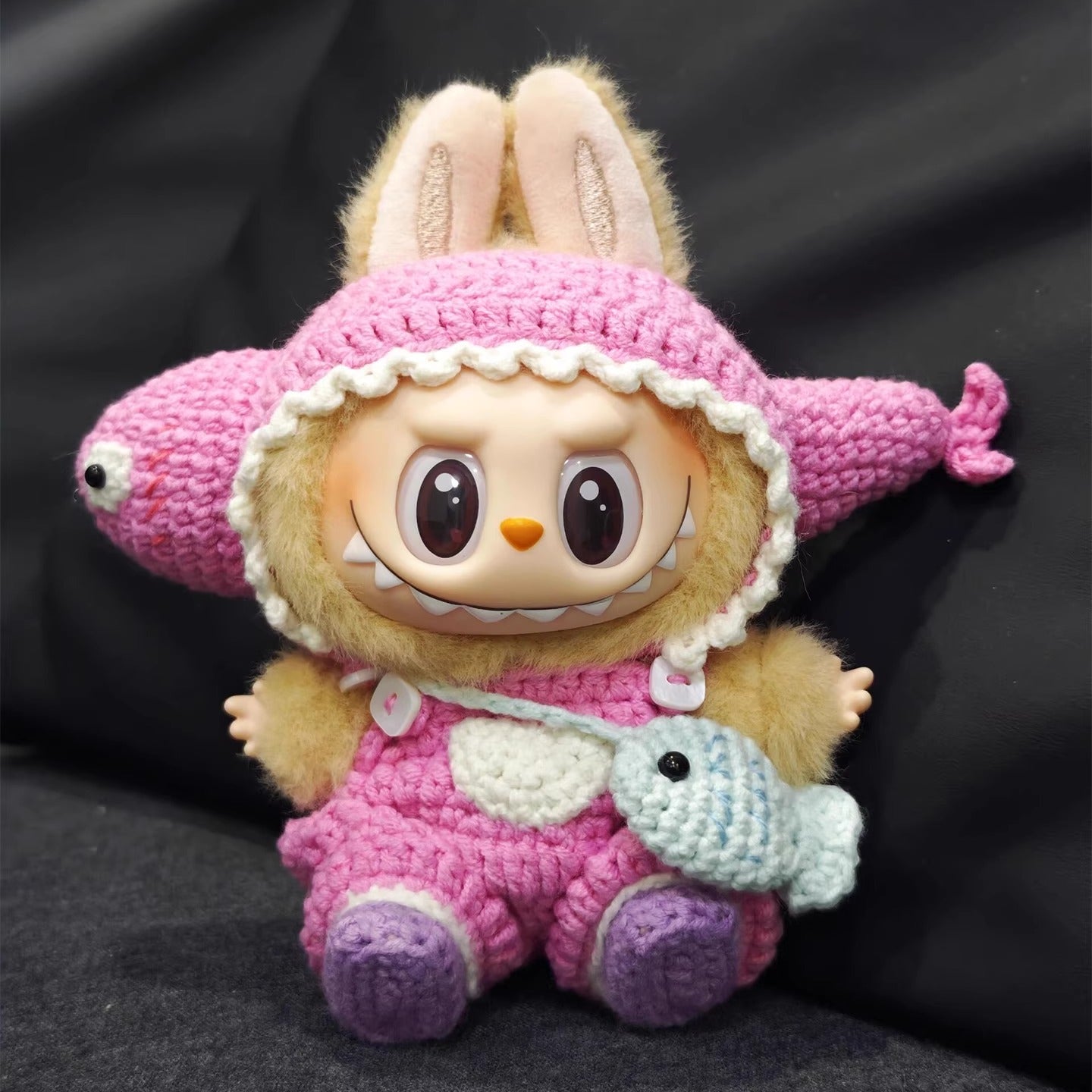 Hand-knitted diy baby doll clothes