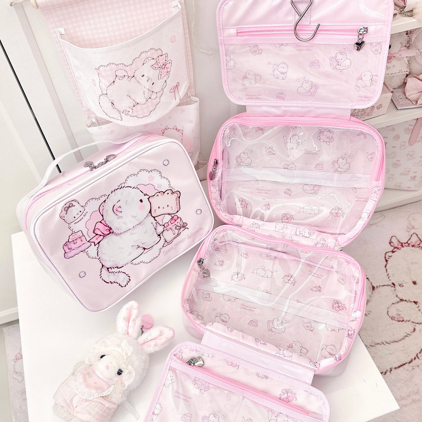 kawaii cat toiletry bag