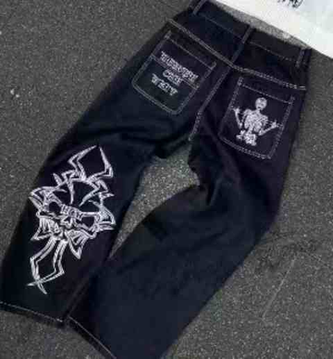 Grunge Embroidered Skull Straight Jeans