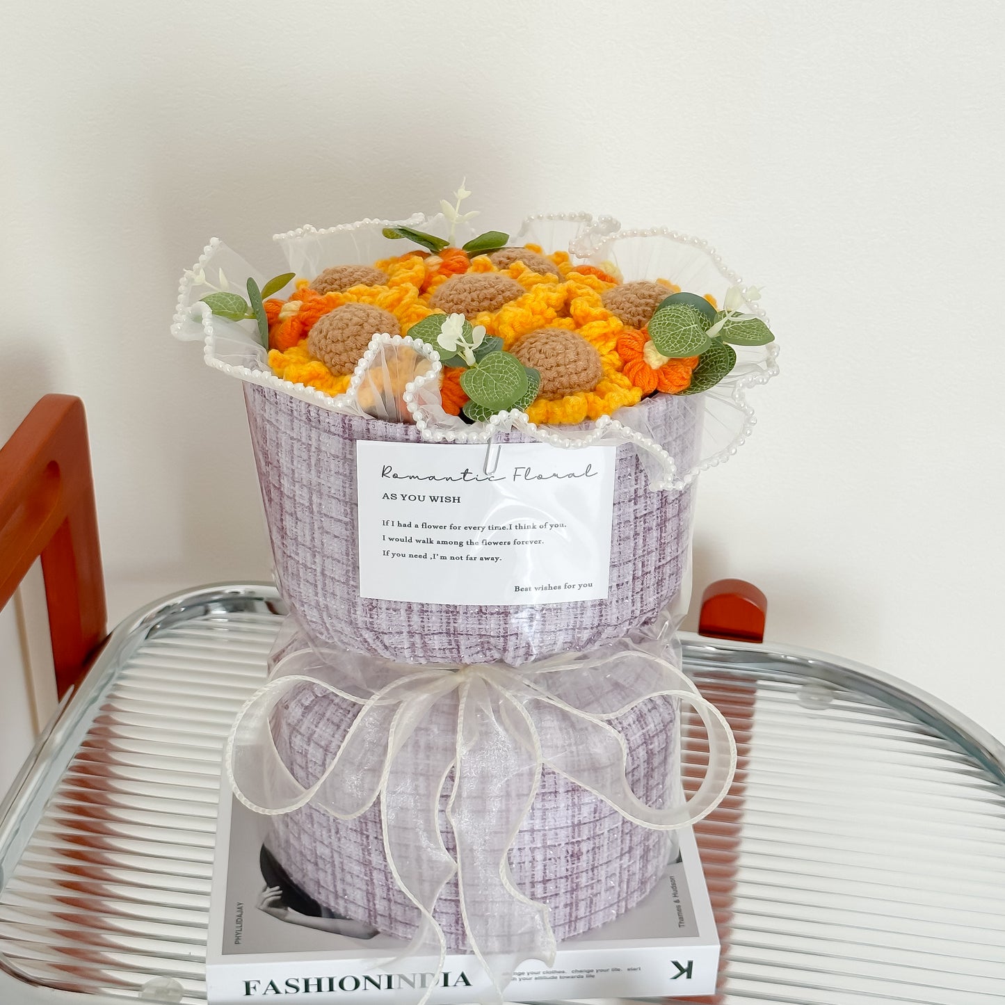 hand-knitted flowers bouquets