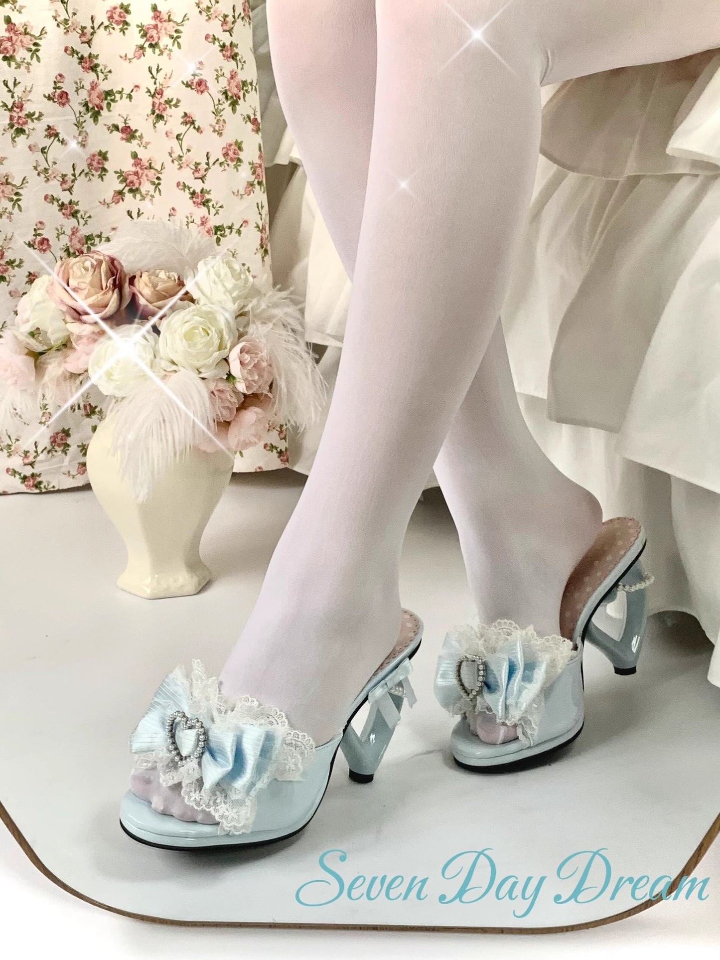 lace bow heart high heels