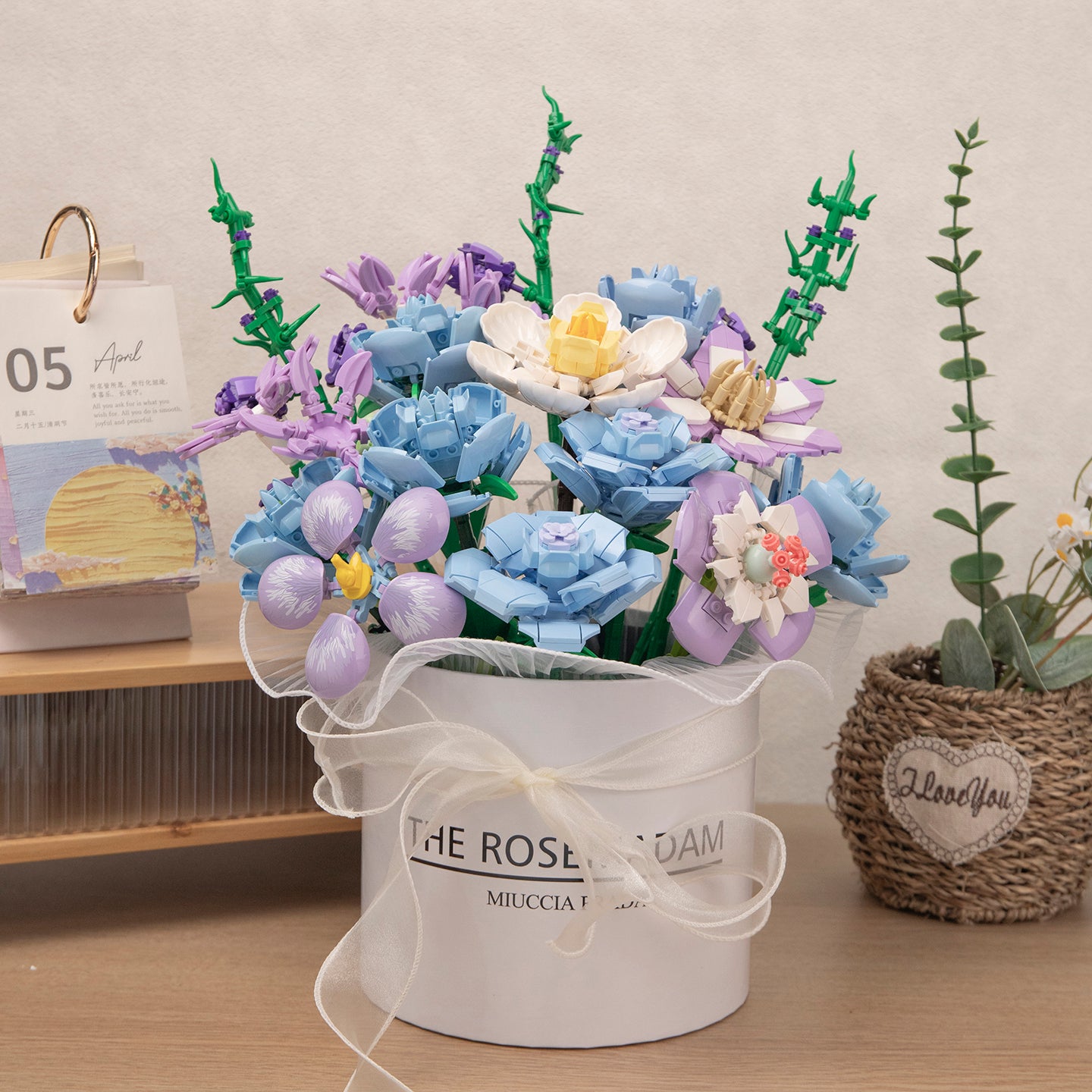 Rose Building Blocks Simulation Bouquet