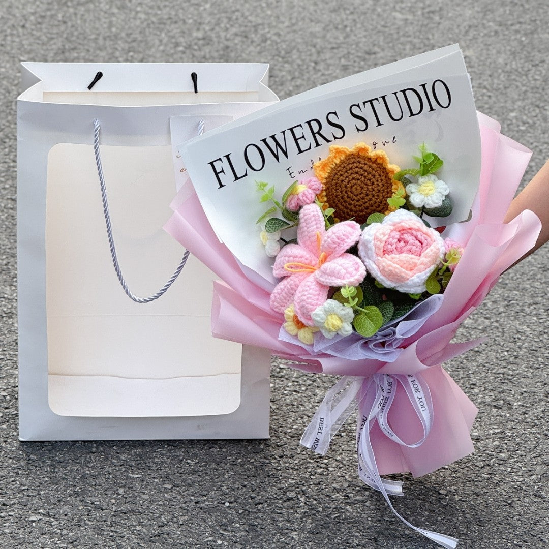 Valentine’s Day Knitted Bouquet