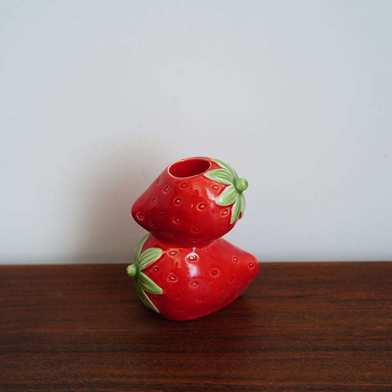 hand-painted strawberry shape ceramic dinner plate