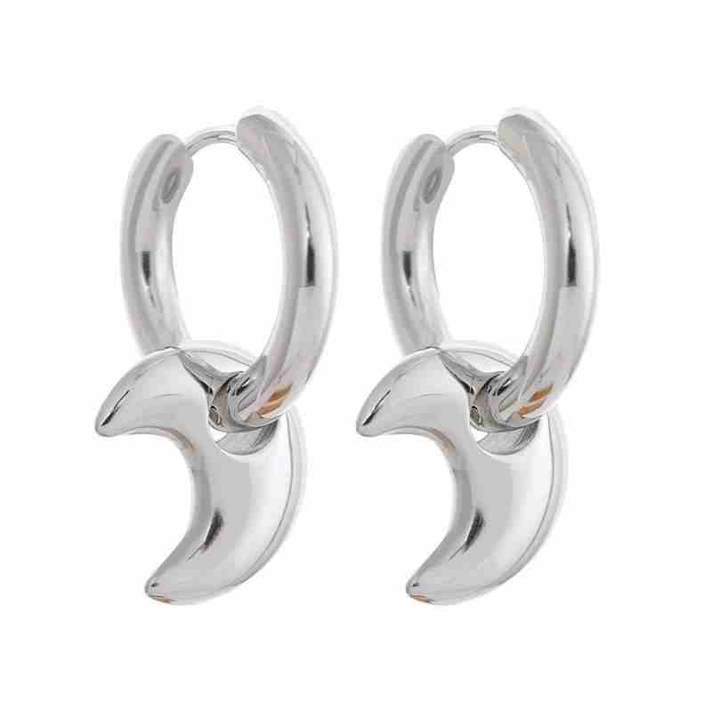 18k Moon Earrings