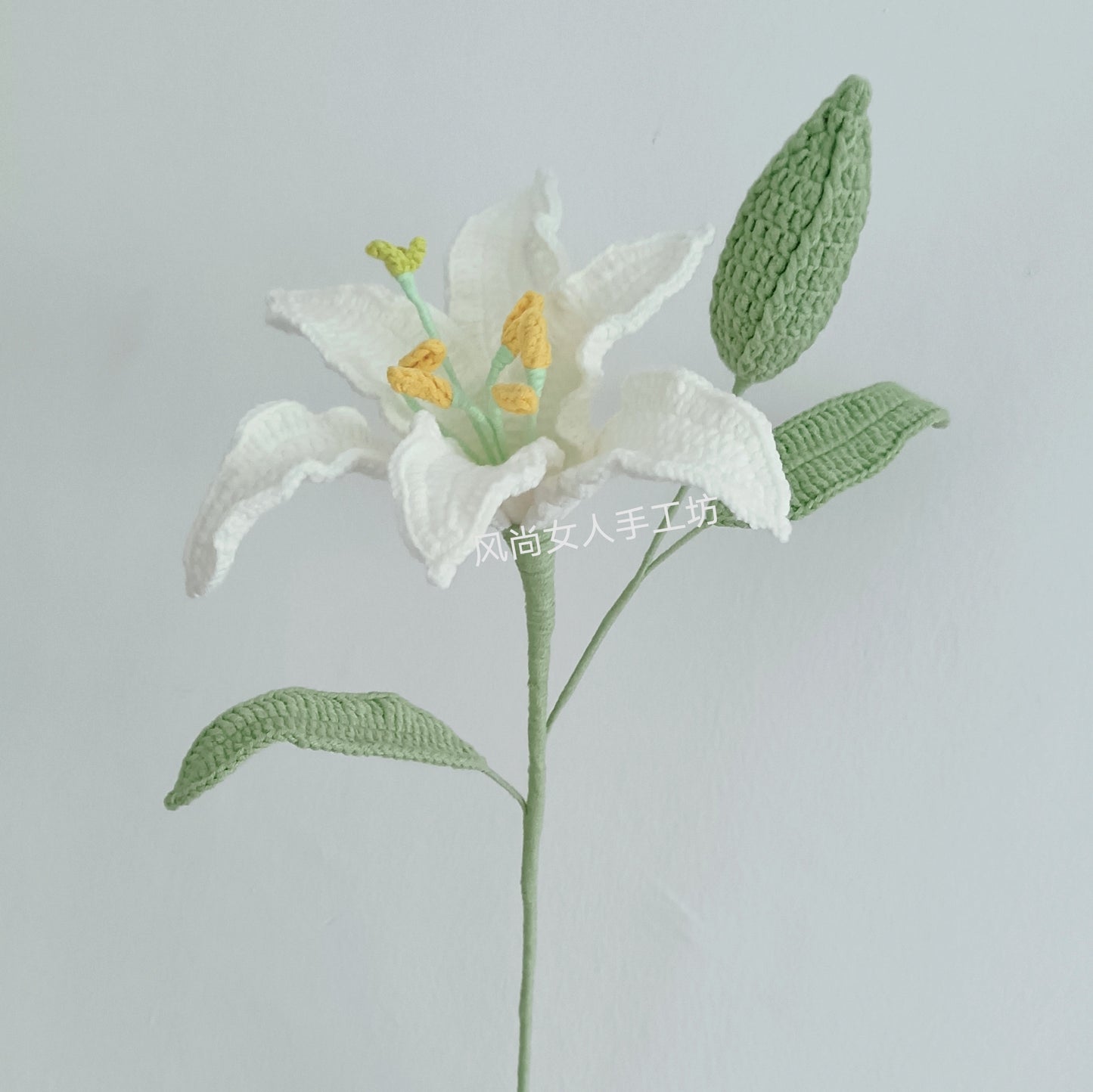 lily wool hand-woven flower