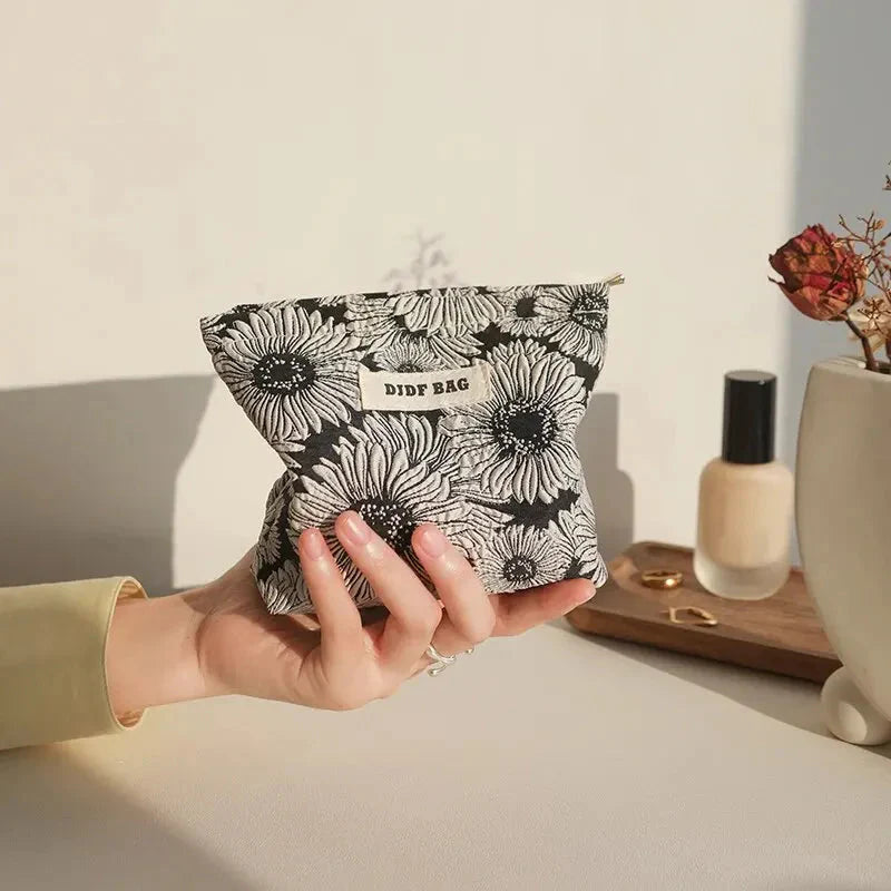 Soft Girl Floral Mini Makeup Bag Black