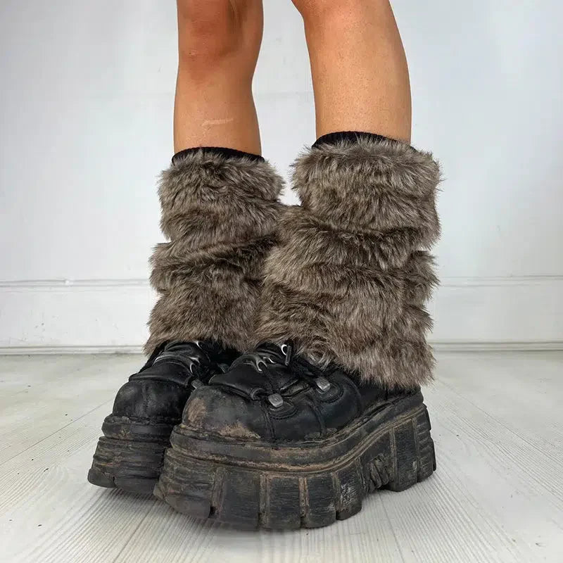 Y2K Grunge Faux Fur Leg Warmers Brown