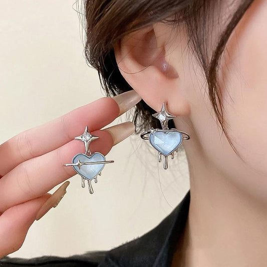 Y2K Melting Heart Earrings Silver