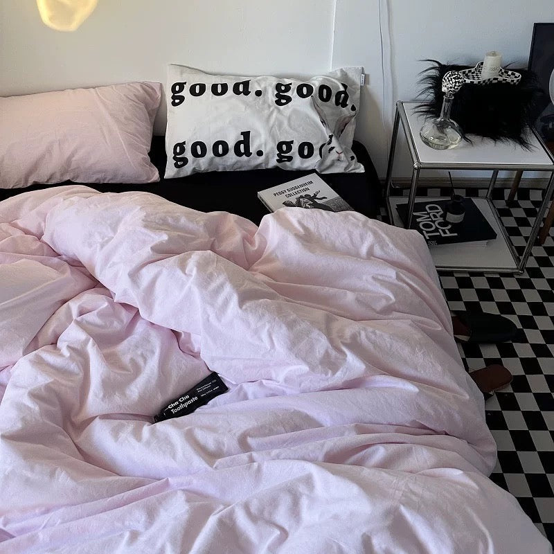 Pink & Black Minimalist Bedding Set