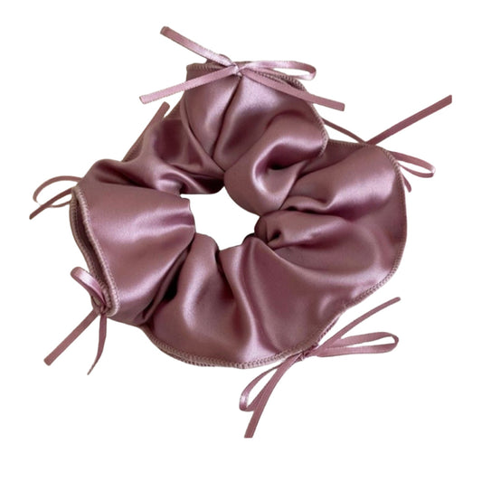 Balletcore Satin Scrunchie Pink