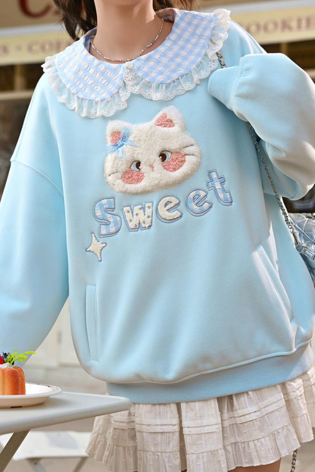 Cute Cat Embroidered Sweatshirt