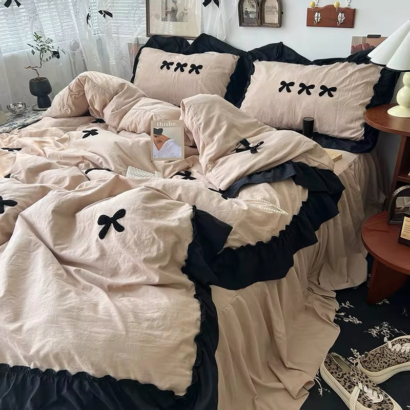 Aesthetic Pink Bedding Set with Bow Beige