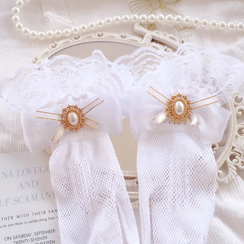 Victorian Lace Gloves 3