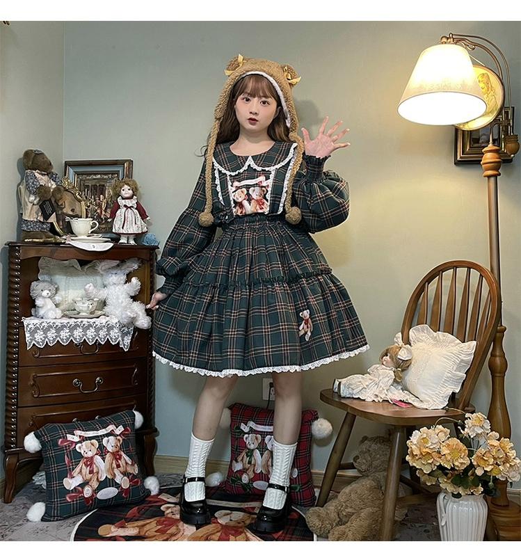 Christmas Vintage Lolita Skirts Doll Collar Blouse Plaid Skirt Set