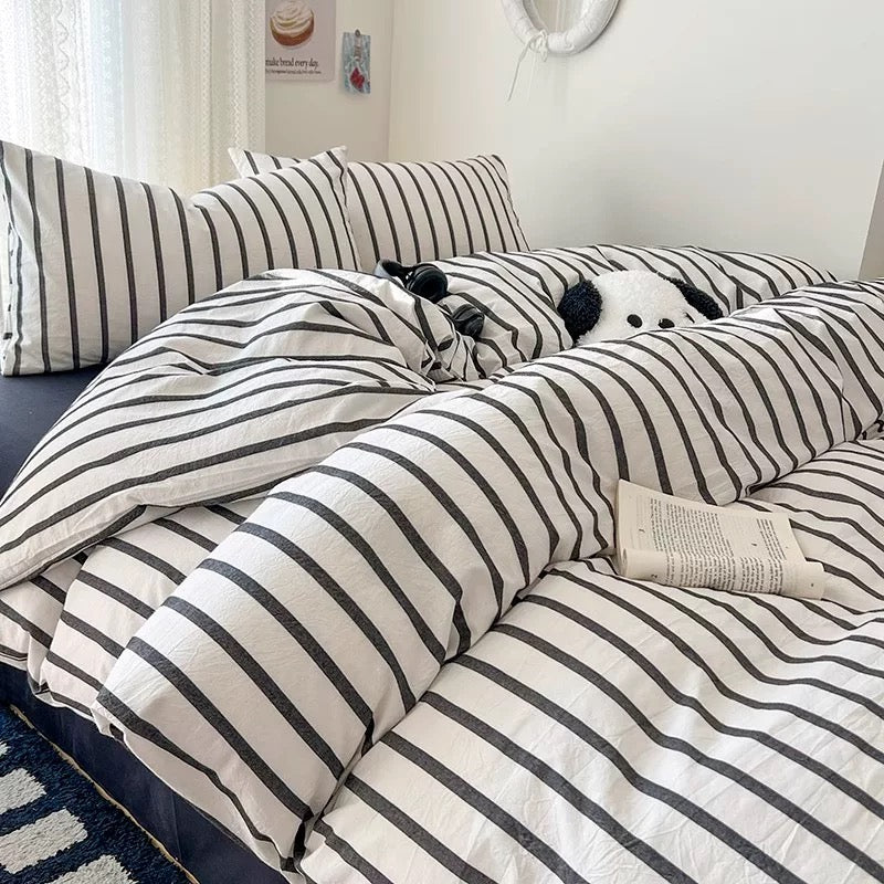 Pink Cozy Bedding Set Black
