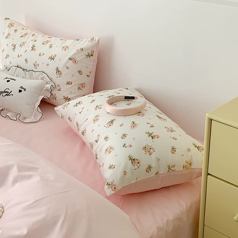 Coquette Floral Bedding Set