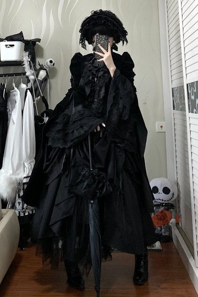 [Pre-order] Gothic Lolita Black Cross Detail Flare Sleeve Long Coat + Headdress