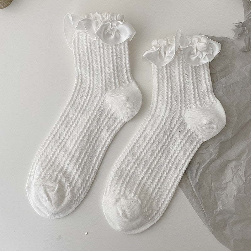 Dainty White Lace Socks D