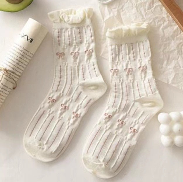 Dollette Floral Lace Socks