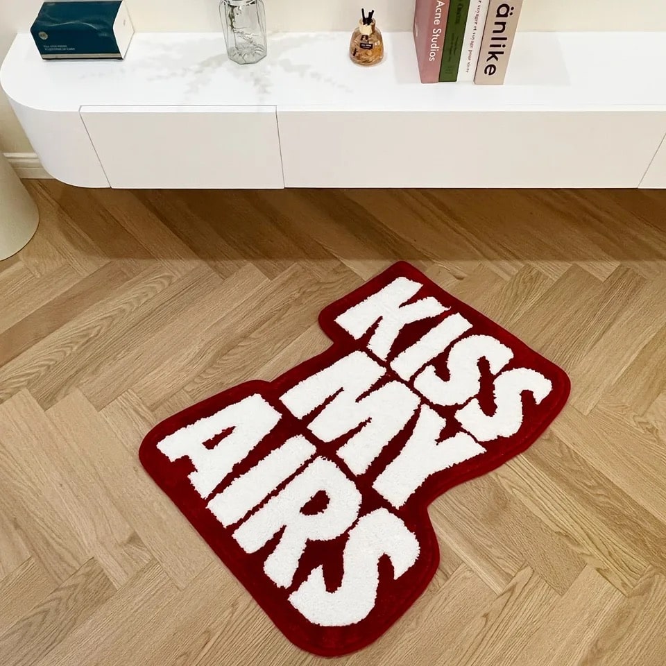 Kiss My Airs Handmade Rug
