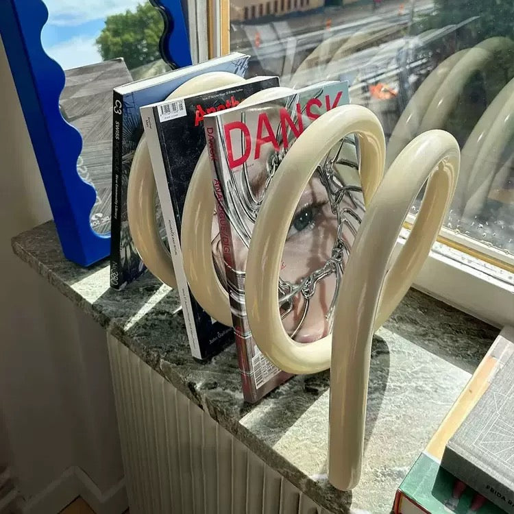 Indesign Metal Book Rack Modern Spring Metal Book Rack – By Coquette