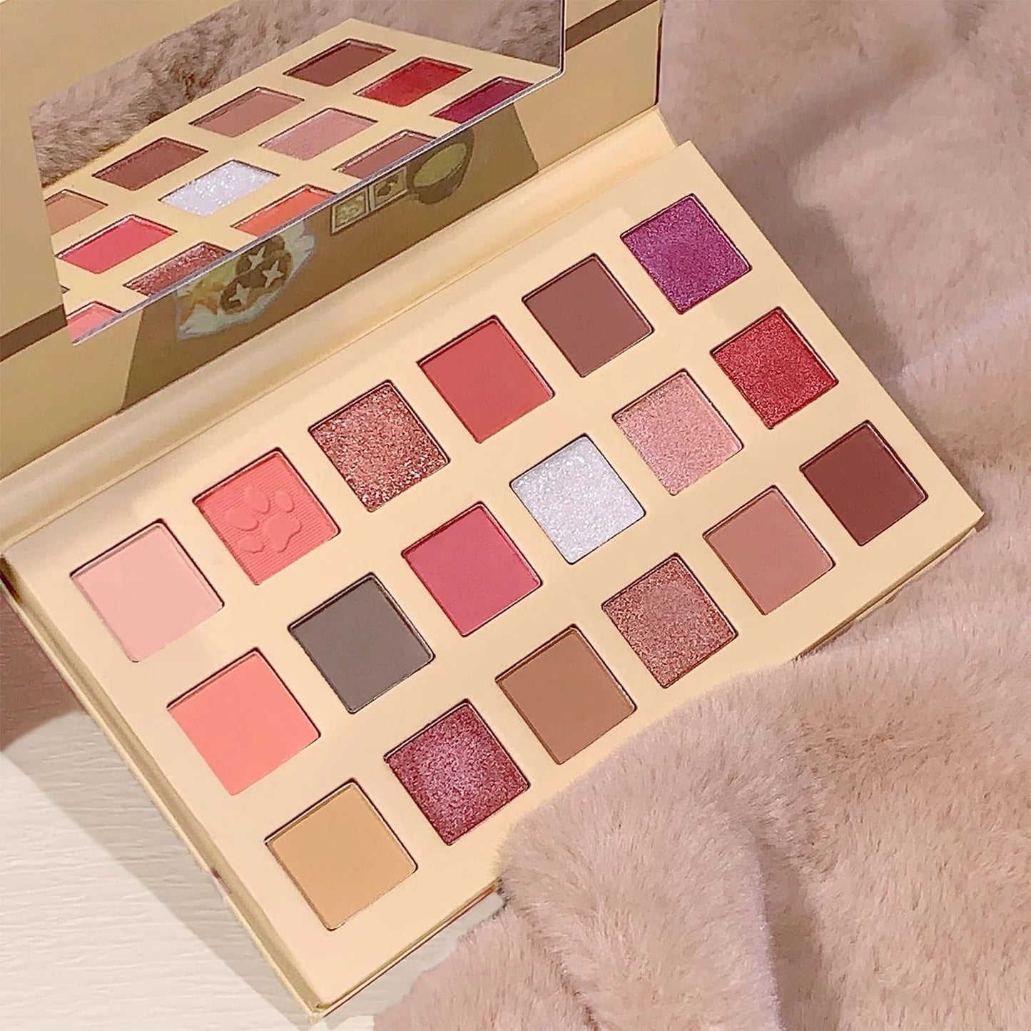 Neko Sweetie 18 Color Eyeshadow Palette