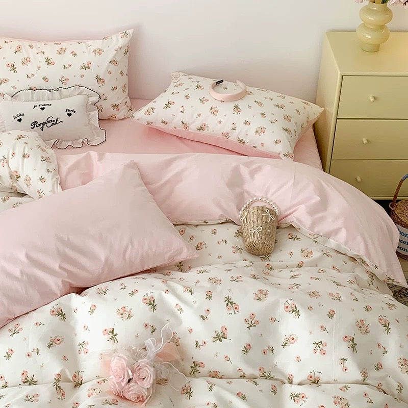 Coquette Floral Bedding Set