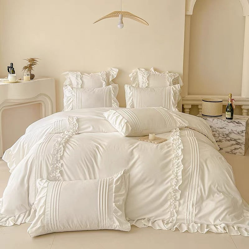 Coquette Ruffled Duvet Cover Set White