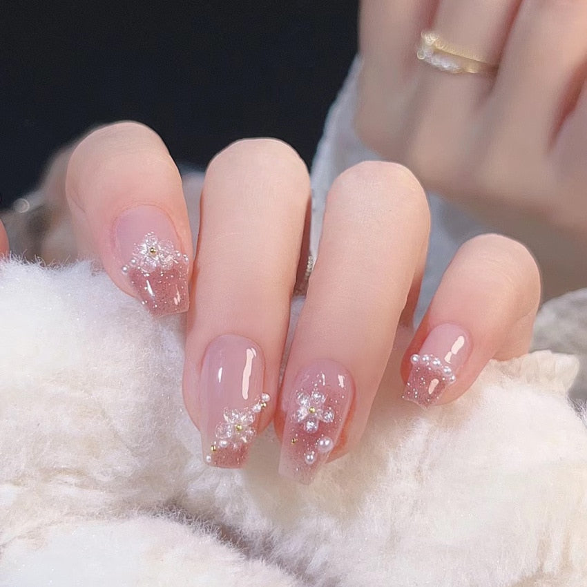 Short Angelic Press On Nails