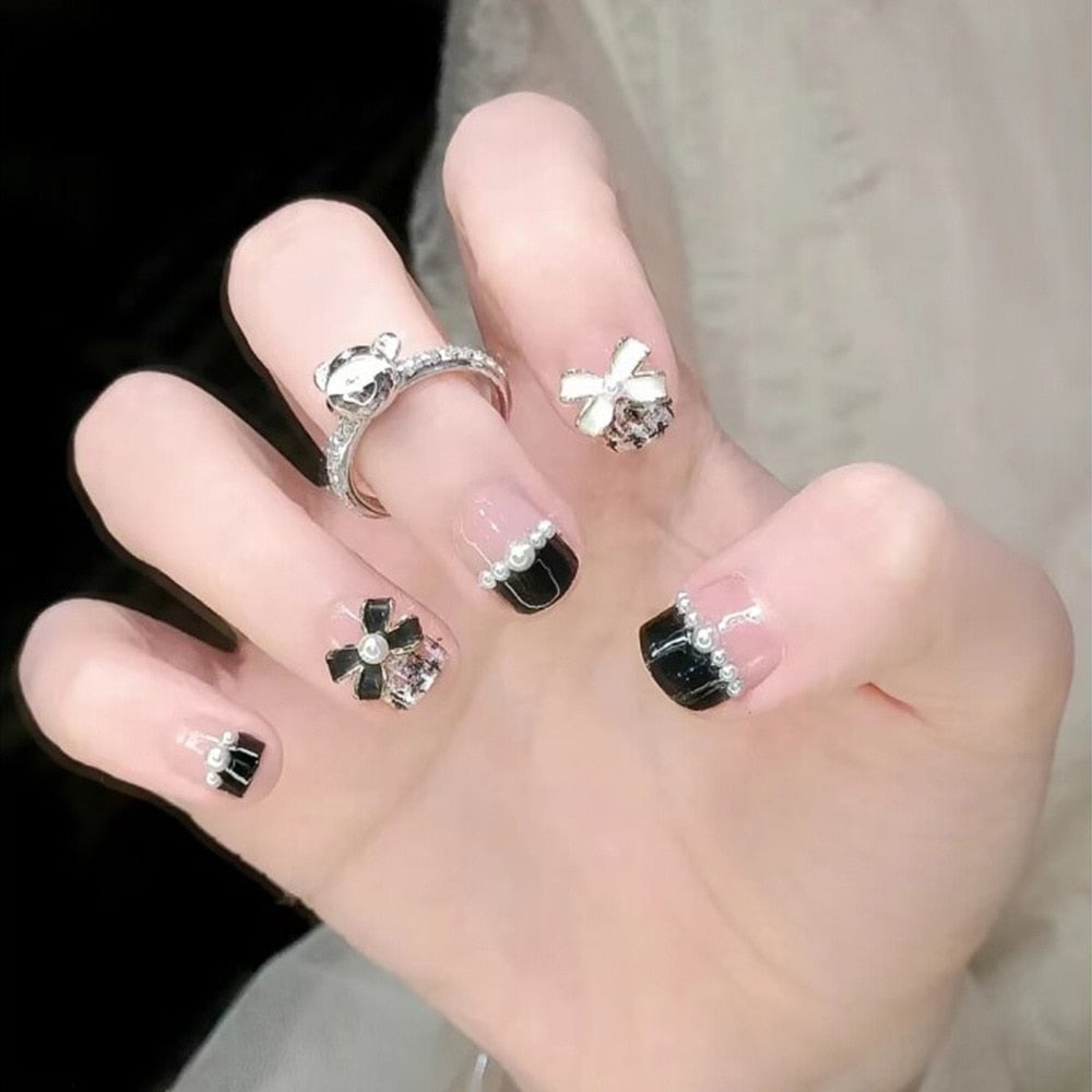 Short Angelic Press On Nails