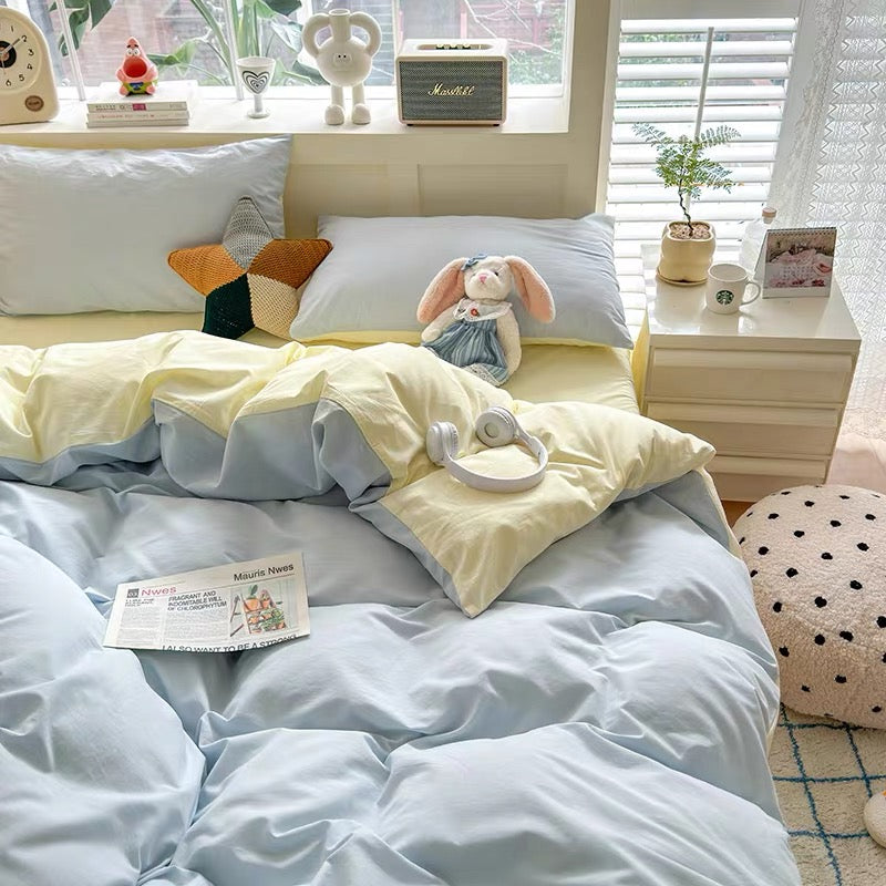 Light Blue Minimalist Bedding Set